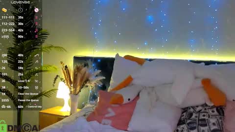 Snapshot of angelika_cute_ chatting on November 27, 12:56 am Angelika online show from November 27, 12:56 am