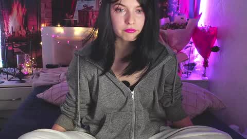 Angelika Rouge online show from January 7, 6:43 pm