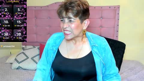 Snapshot of angelina_stone_65 chatting on January 9, 1:08 am Angelina online show from January 9, 1:08 am