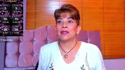 Snapshot of angelina_stone_65 chatting on January 26, 7:20 pm Angelina online show from January 26, 7:20 pm