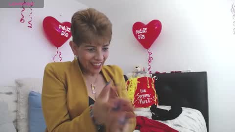 Snapshot of angelina_stone_65 chatting on February 14, 2:07 am Angelina online show from February 14, 2:07 am