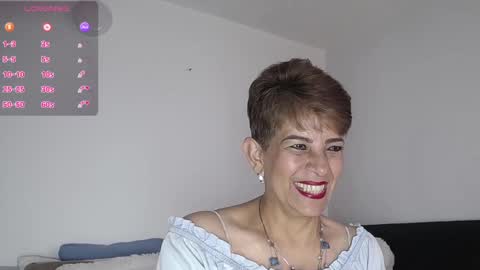 Snapshot of angelina_stone_65 chatting on February 22, 3:58 pm Angelina online show from February 22, 3:58 pm