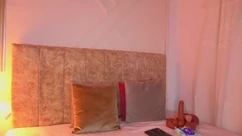 Snapshot of angelinarouse_ chatting on July 29, 9:13 pm angelinarouse_ online show from July 29, 9:13 pm