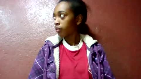 angeline221173 online show from June 24, 5:28 am
