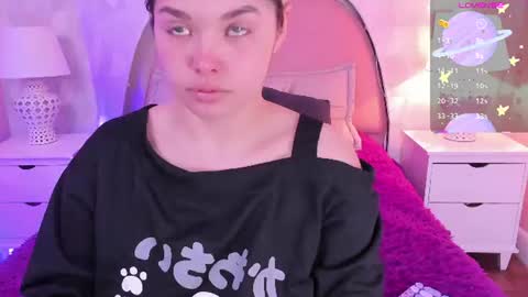 angeline online show from July 21, 12:29 pm