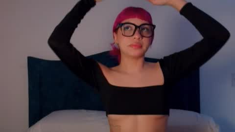 Snapshot of angelinhaa chatting on December 2, 2:34 pm Angelinhaa online show from December 2, 2:34 pm