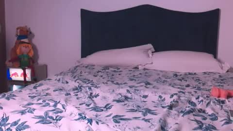 Snapshot of angelinhaa chatting on February 6, 3:55 am Angelinhaa online show from February 6, 3:55 am