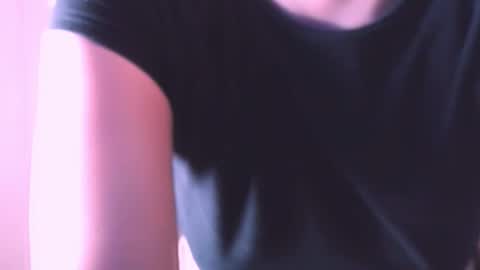 Snapshot of angelinhaa chatting on March 11, 1:44 am Angelinhaa online show from March 11, 1:44 am