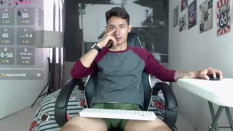 Angel online show from November 17, 7:30 pm