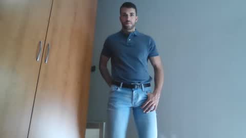 Snapshot of angell102890 chatting on October 11, 1:31 pm angell102890 online show from October 11, 1:31 pm