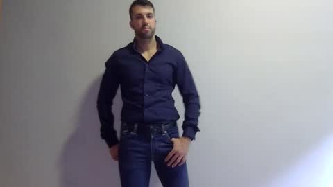 Snapshot of angell102890 chatting on October 25, 2:24 pm angell102890 online show from October 25, 2:24 pm