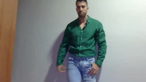 Snapshot of angell102890 chatting on November 1, 9:50 pm angell102890 online show from November 1, 9:50 pm