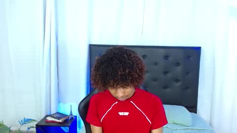 Angel online show from February 25, 8:40 pm