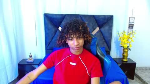 Snapshot of angell18_ chatting on July 22, 9:06 pm Angel online show from July 22, 9:06 pm