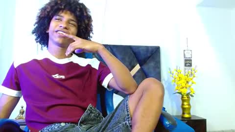 Snapshot of angell18_ chatting on July 25, 8:50 pm Angel online show from July 25, 8:50 pm
