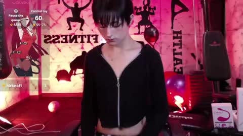 Snapshot of angell__dustt chatting on September 20, 7:59 pm Angell Dust online show from September 20, 7:59 pm