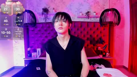 Snapshot of angell__dustt chatting on October 8, 3:48 am Angell Dust online show from October 8, 3:48 am