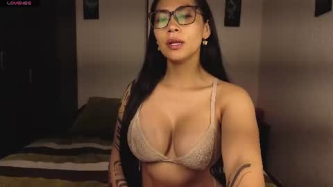 Snapshot of angellaisabella chatting on July 28, 12:12 pm ANGELA ISABELLA online show from July 28, 12:12 pm
