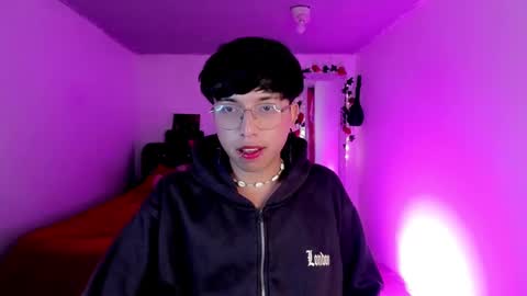 Snapshot of angellonfire chatting on November 14, 5:06 am Angel online show from November 14, 5:06 am