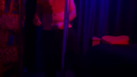 Snapshot of angellovirtuoso chatting on October 31, 7:09 am Angello A. Sanchez online show from October 31, 7:09 am