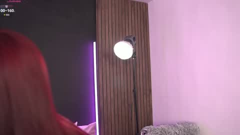 Snapshot of angells_smith chatting on February 7, 10:41 pm online show from February 7, 10:41 pm