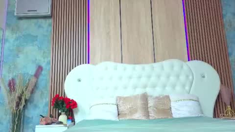 angellys online show from June 14, 2:30 pm