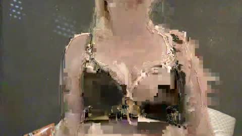 Snapshot of angelmilf31 chatting on July 29, 5:22 pm angelmilf31 online show from July 29, 5:22 pm