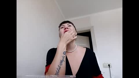 Snapshot of angelo4ek_olya chatting on March 1, 10:55 am Your dreams best breasts online show from March 1, 10:55 am