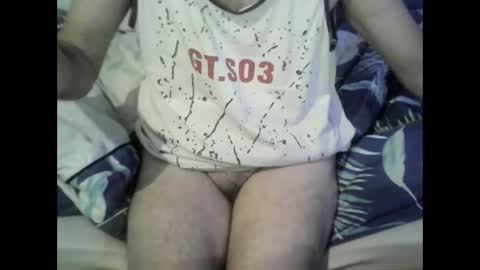 Snapshot of angelo888888 chatting on November 17, 2:17 am angelo888888 online show from November 17, 2:17 am