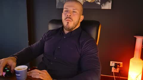 BlackWolf online show from October 27, 11:58 am