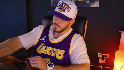 BlackWolf online show from November 25, 12:27 pm