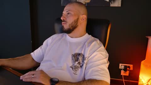 BlackWolf online show from February 11, 11:37 am