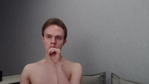 Snapshot of angelraaay chatting on February 3, 9:19 am Angel online show from February 3, 9:19 am