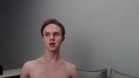 Snapshot of angelraaay chatting on February 19, 3:38 pm Angel online show from February 19, 3:38 pm