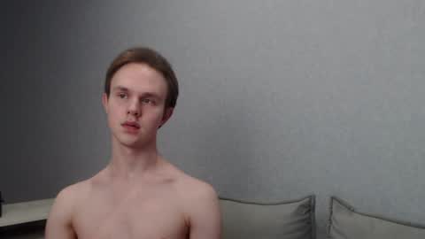 Snapshot of angelraaay chatting on February 23, 6:23 pm Angel online show from February 23, 6:23 pm