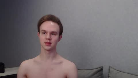 Snapshot of angelraaay chatting on February 25, 8:58 am Angel online show from February 25, 8:58 am