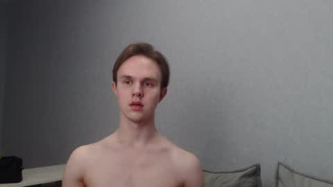 Snapshot of angelraaay chatting on March 6, 3:13 pm Angel online show from March 6, 3:13 pm