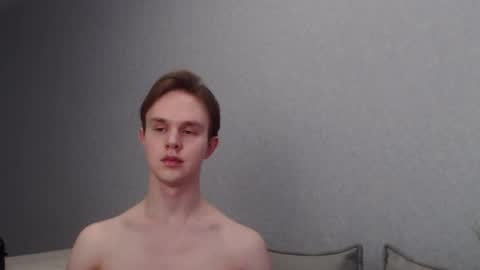 Snapshot of angelraaay chatting on March 8, 12:09 pm Angel online show from March 8, 12:09 pm