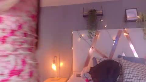 Snapshot of angelsavage__ chatting on July 10, 11:57 am Angel 3 online show from July 10, 11:57 am