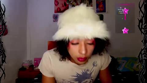   online show from December 24, 6:00 am