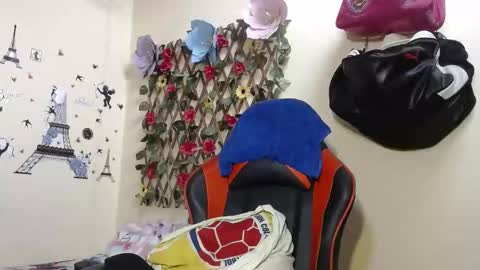 Snapshot of angelsexhotlatin chatting on November 16, 2:33 pm angelsexhotlatin online show from November 16, 2:33 pm