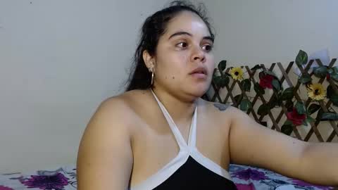 Snapshot of angelsexhotlatin chatting on January 6, 2:15 am angelsexhotlatin online show from January 6, 2:15 am