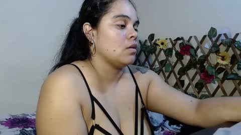 Snapshot of angelsexhotlatin chatting on January 9, 2:36 am angelsexhotlatin online show from January 9, 2:36 am