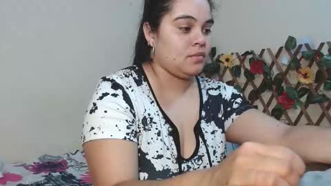 Snapshot of angelsexhotlatin chatting on January 12, 3:39 pm angelsexhotlatin online show from January 12, 3:39 pm