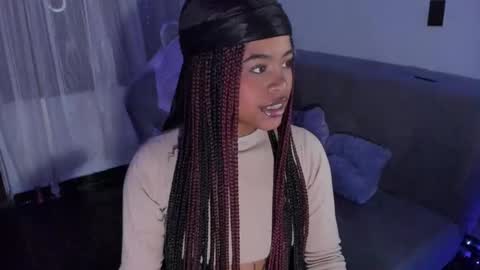 Snapshot of angelsmia_ chatting on February 24, 2:30 am  MIA available content ask online show from February 24, 2:30 am