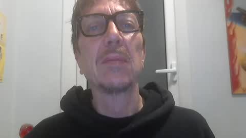 Snapshot of angelsound777 chatting on February 9, 1:44 am angelsound777 online show from February 9, 1:44 am