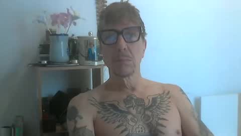 Snapshot of angelsound777 chatting on November 6, 11:11 am angelsound777 online show from November 6, 11:11 am