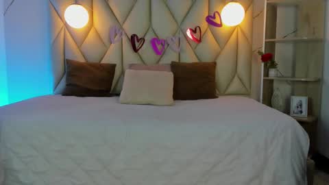 ANGIE online show from February 22, 1:09 pm