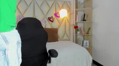 ANGIE online show from March 10, 1:05 pm