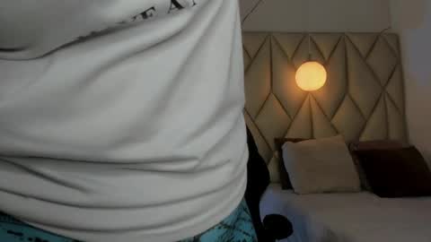 ANGIE online show from May 26, 2:13 pm